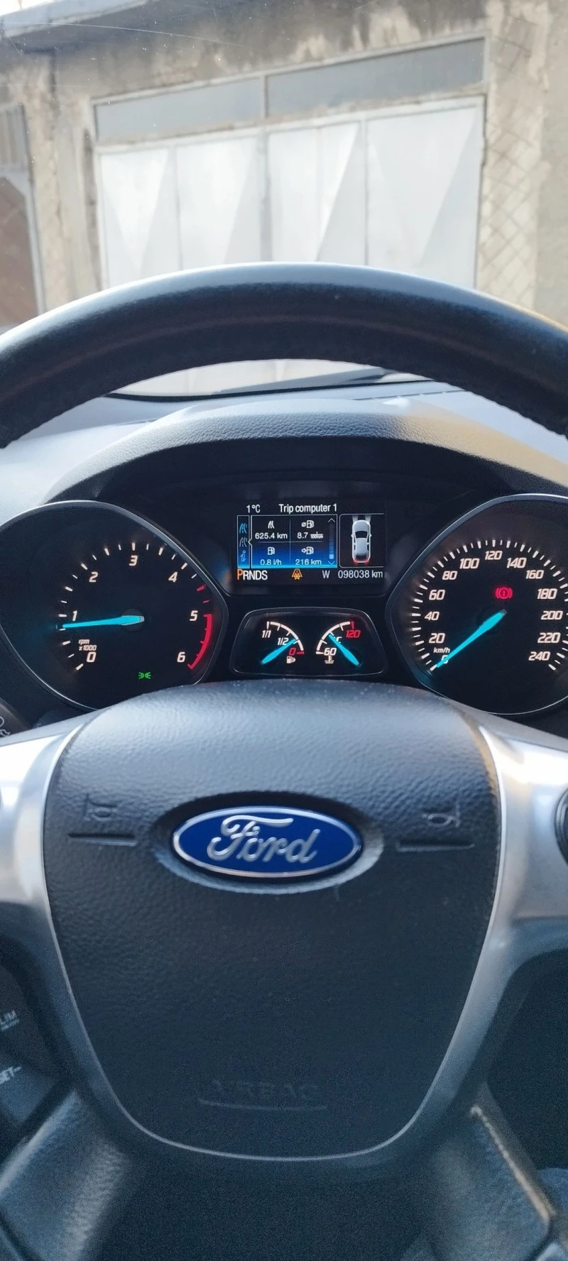 Ford Kuga 2.0, снимка 7 - Автомобили и джипове - 45786135