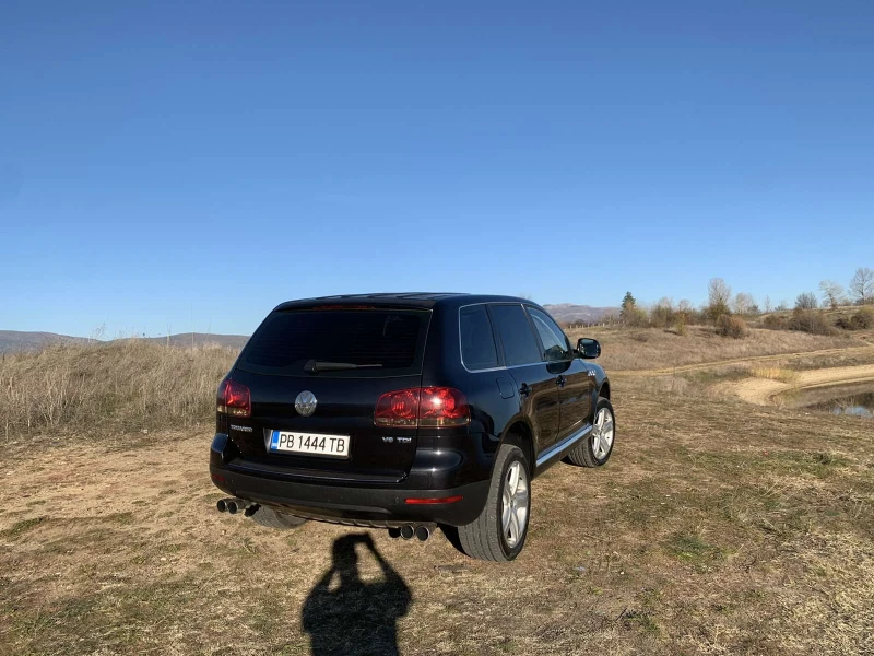 VW Touareg 3.0, снимка 6 - Автомобили и джипове - 47920897