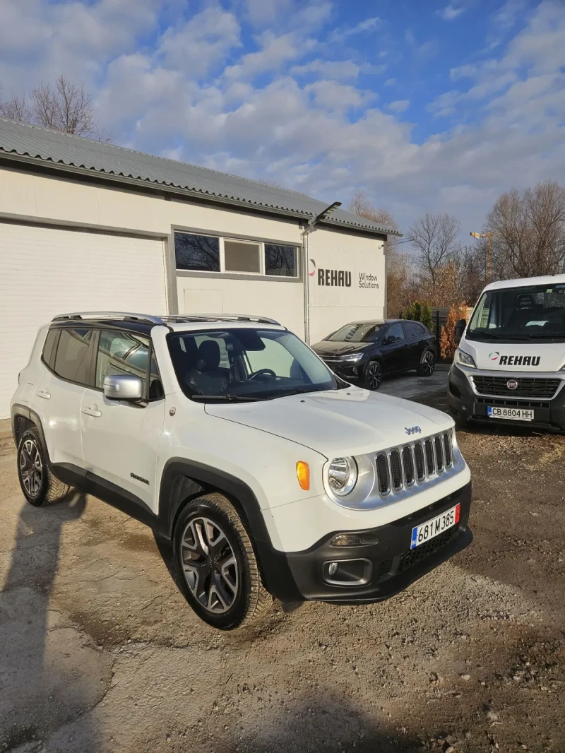 Jeep Renegade 4х4 limited серизна история , снимка 2 - Автомобили и джипове - 48178804