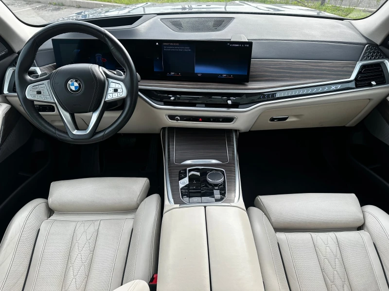 BMW X7 40i G07 LCI, снимка 8 - Автомобили и джипове - 52112997