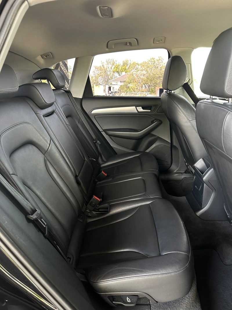 Audi Q5 QUATTRO | ОБСЛУЖЕНА | РЕГИСТРИРАНА, снимка 9 - Автомобили и джипове - 50111737