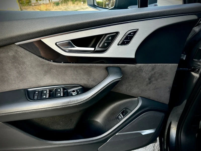 Audi SQ7, снимка 15 - Автомобили и джипове - 51380300