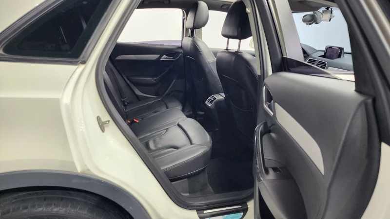 Audi Q3 2.0TDI QUATTRO autogeorge.com, снимка 11 - Автомобили и джипове - 52287879