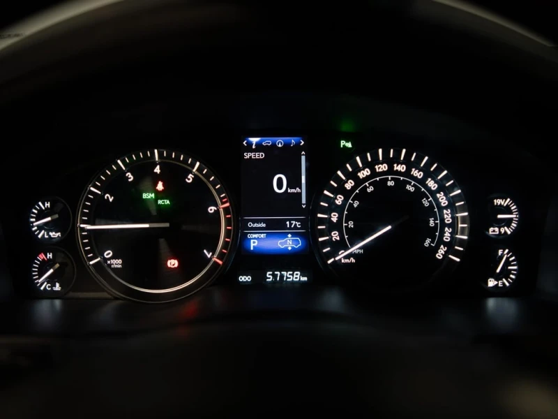 Lexus LX * 7 PASS | SUNROOF * CARFAX * , снимка 14 - Автомобили и джипове - 52867376