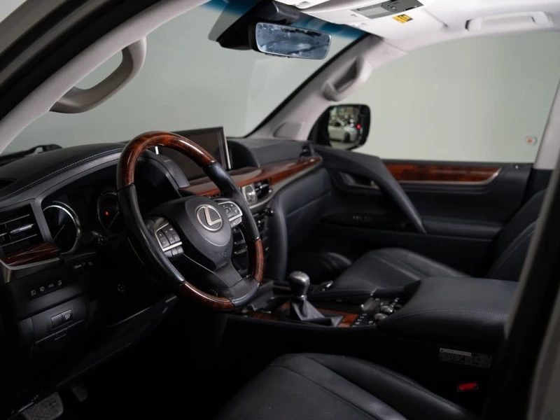 Lexus LX * 7 PASS | SUNROOF * CARFAX * , снимка 7 - Автомобили и джипове - 52867376