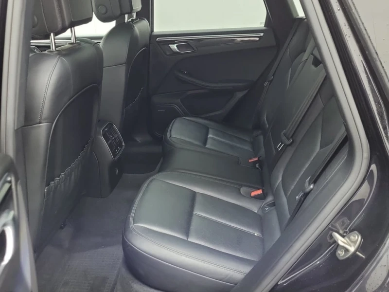 Porsche Macan S  CARFAX, снимка 12 - Автомобили и джипове - 53090020
