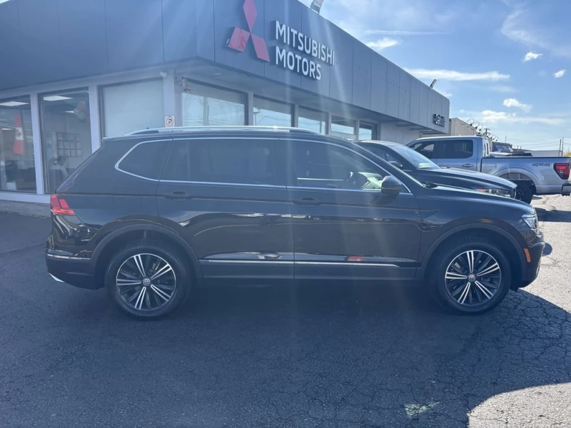 VW Tiguan * 4Motion SEL Premium R Line * CARFAX * ЦЕНА ДО БГ, снимка 8 - Автомобили и джипове - 53432075