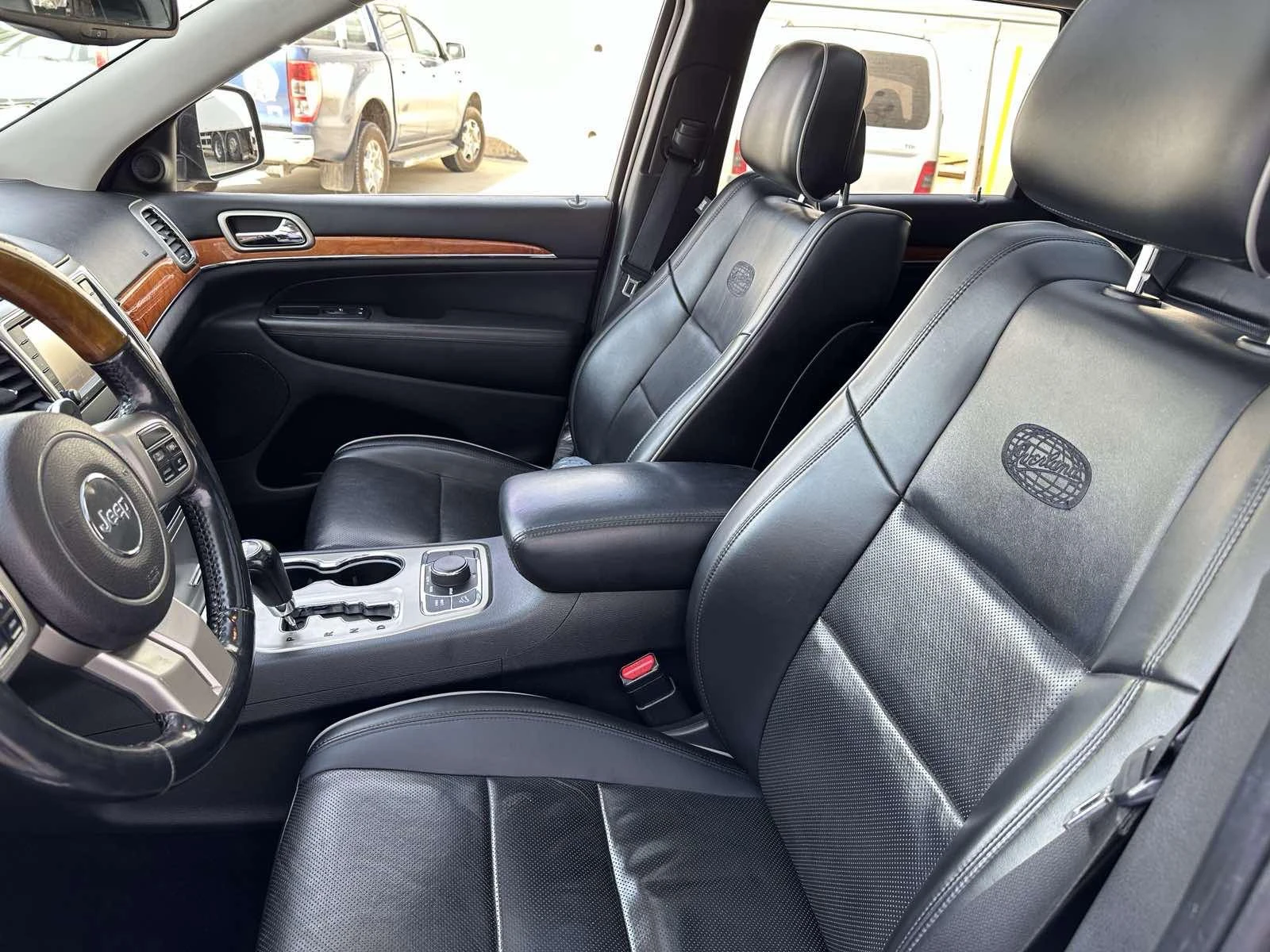 Jeep Grand cherokee 3.6 - изображение 8
