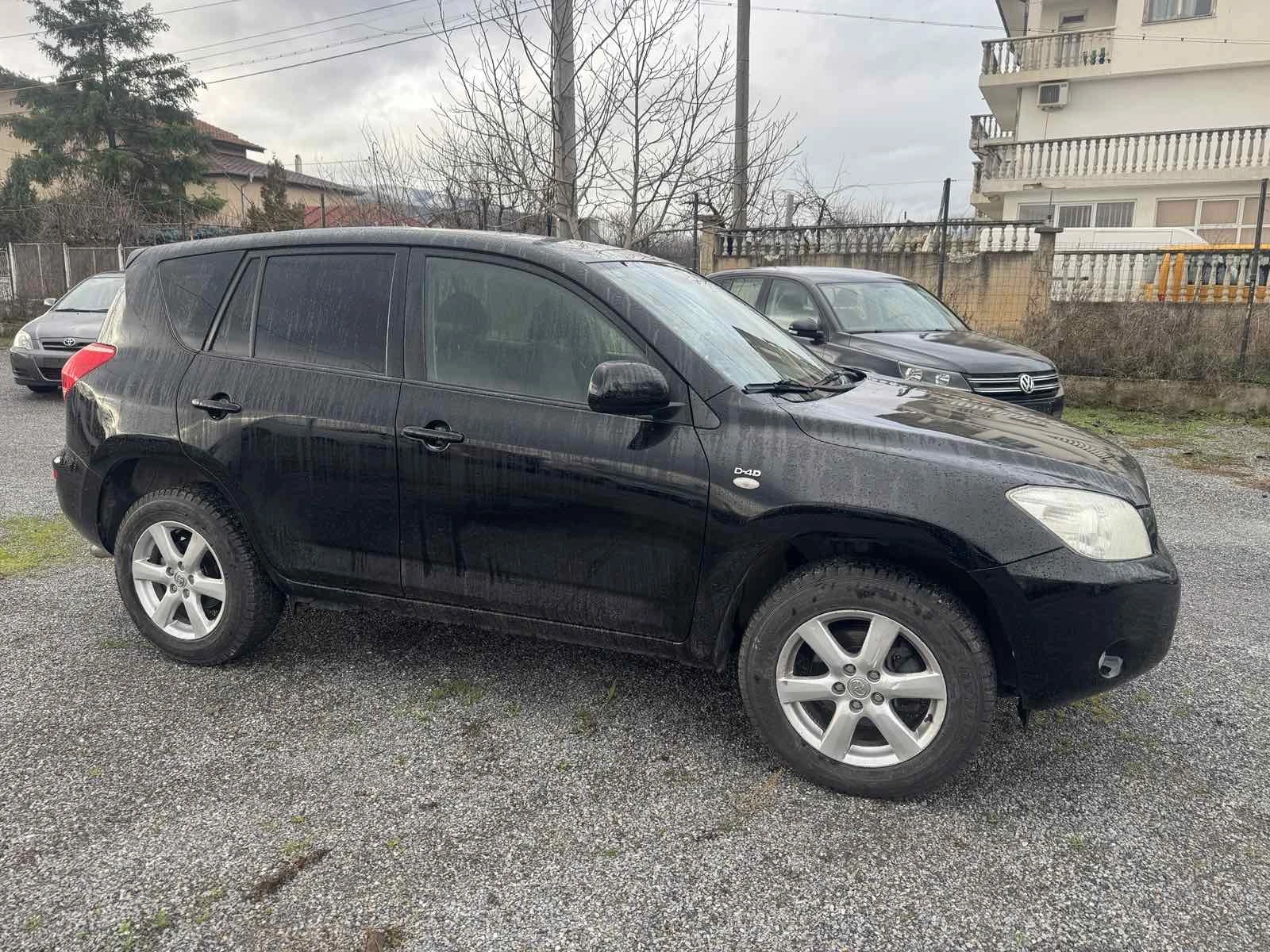 Toyota Rav4 2.2D4D 136KC - изображение 5