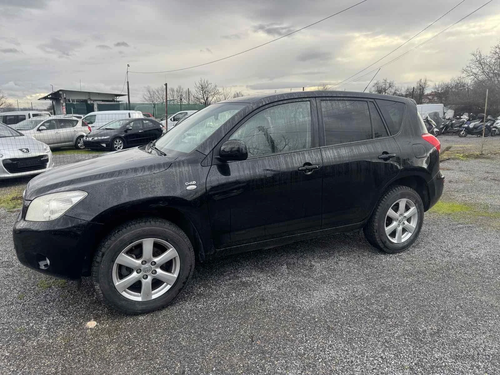 Toyota Rav4 2.2D4D 136KC - изображение 2