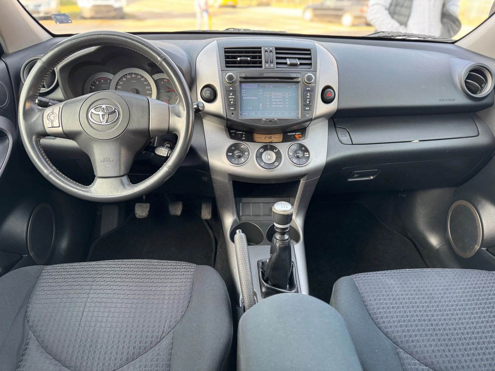 Toyota Rav4 2.2d * NAVI* 4x4, снимка 11 - Автомобили и джипове - 53791454