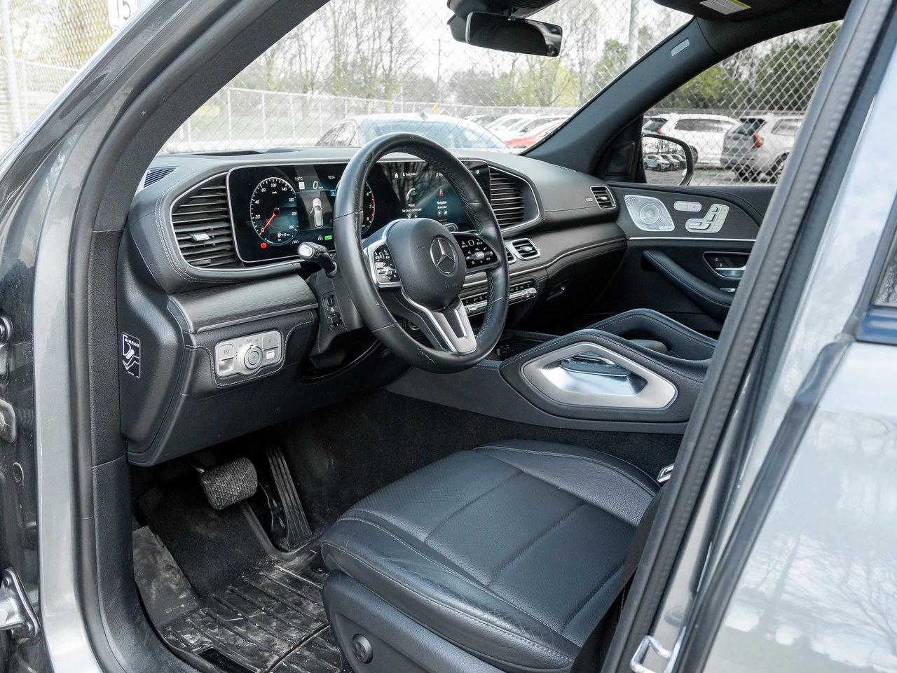 Mercedes-Benz GLE 450 АМГ | ПОДГРЕВИ* ОБДУХВАНЕ | ХЕД ЪП | 1 СОБСТВЕНИК, снимка 7 - Автомобили и джипове - 54479357