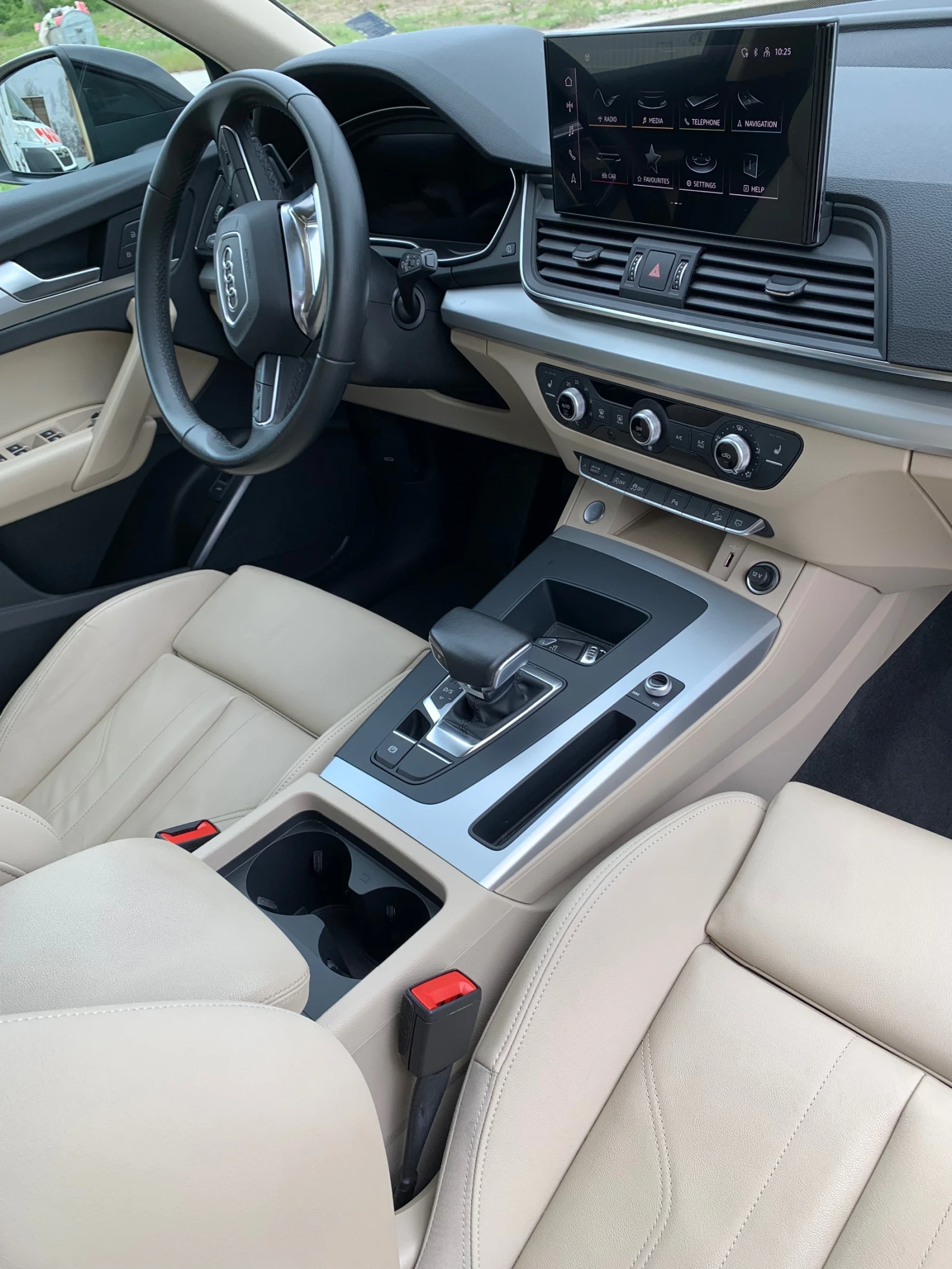 Audi Q5 40 TDI Mild Hybrid* virtual cockpit * distronic , снимка 7 - Автомобили и джипове - 54482119