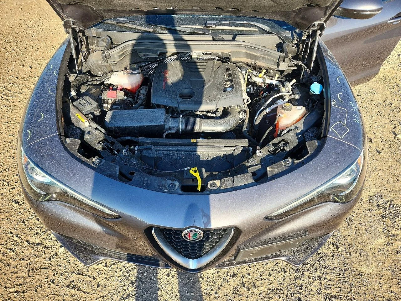 Alfa Romeo Stelvio TI| HARMAN&KARDON| DISTRONIC| ПАНО| , снимка 12 - Автомобили и джипове - 54586786