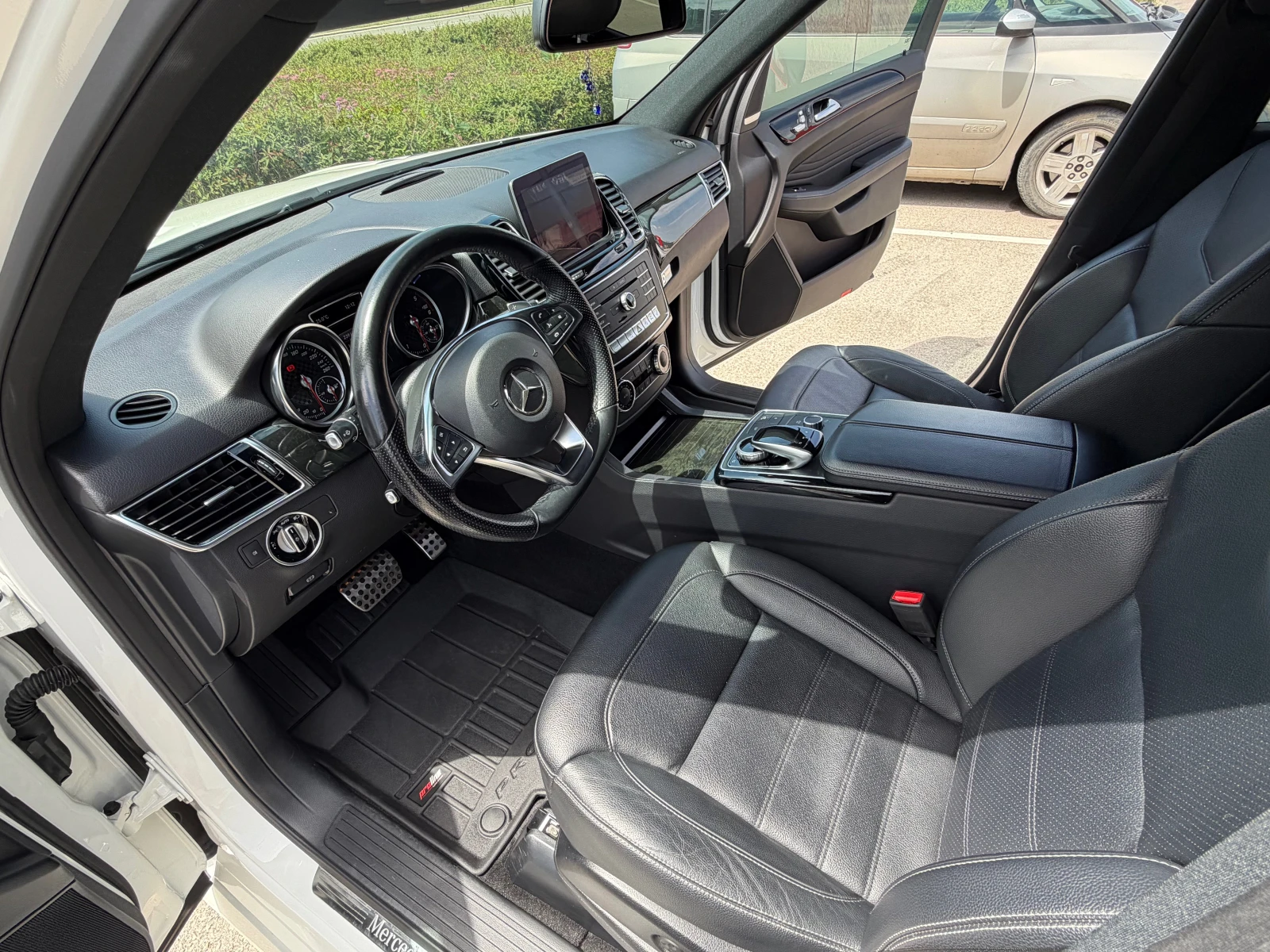 Mercedes-Benz GLE 350 4Matic, снимка 15 - Автомобили и джипове - 54742320