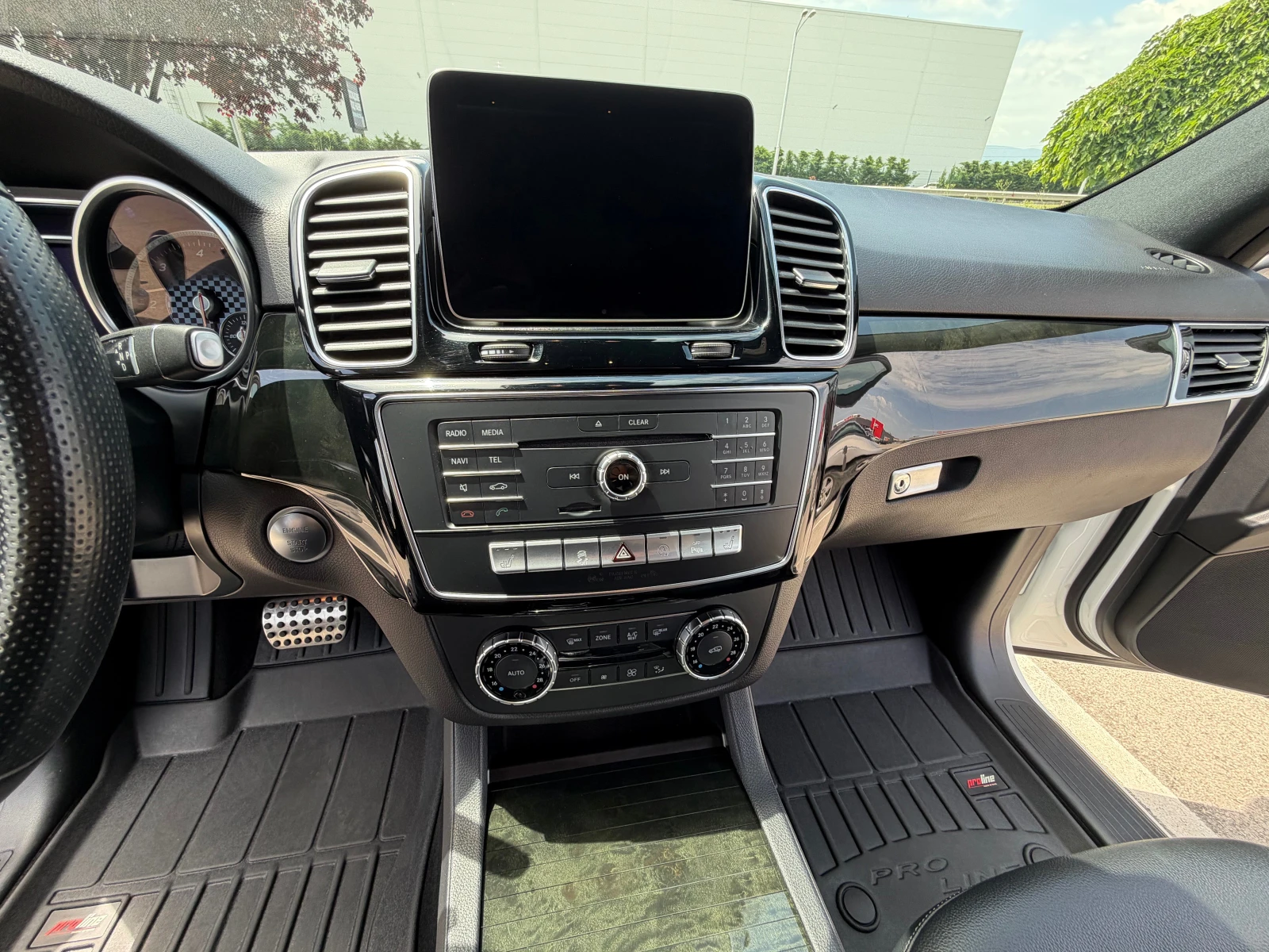 Mercedes-Benz GLE 350 4Matic, снимка 14 - Автомобили и джипове - 54742320