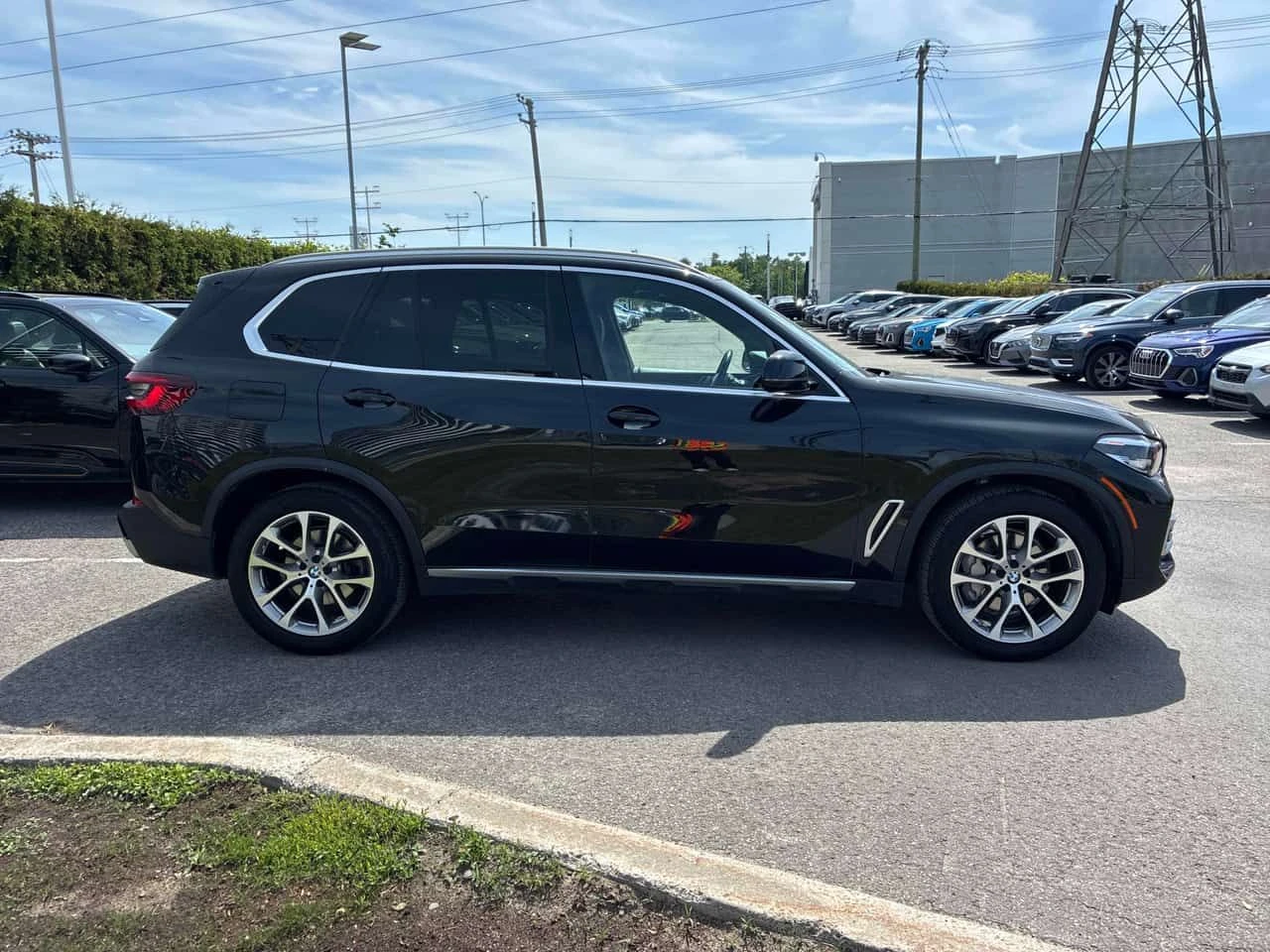 BMW X5 xDrive40i / CARFAX / 360 / АВТОКРЕДИТ , снимка 3 - Автомобили и джипове - 54787419