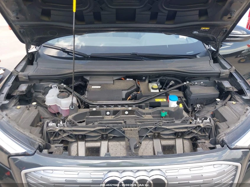 Audi Q4 E-Tron Premium Plus 40 Rwd, снимка 9 - Автомобили и джипове - 55004021