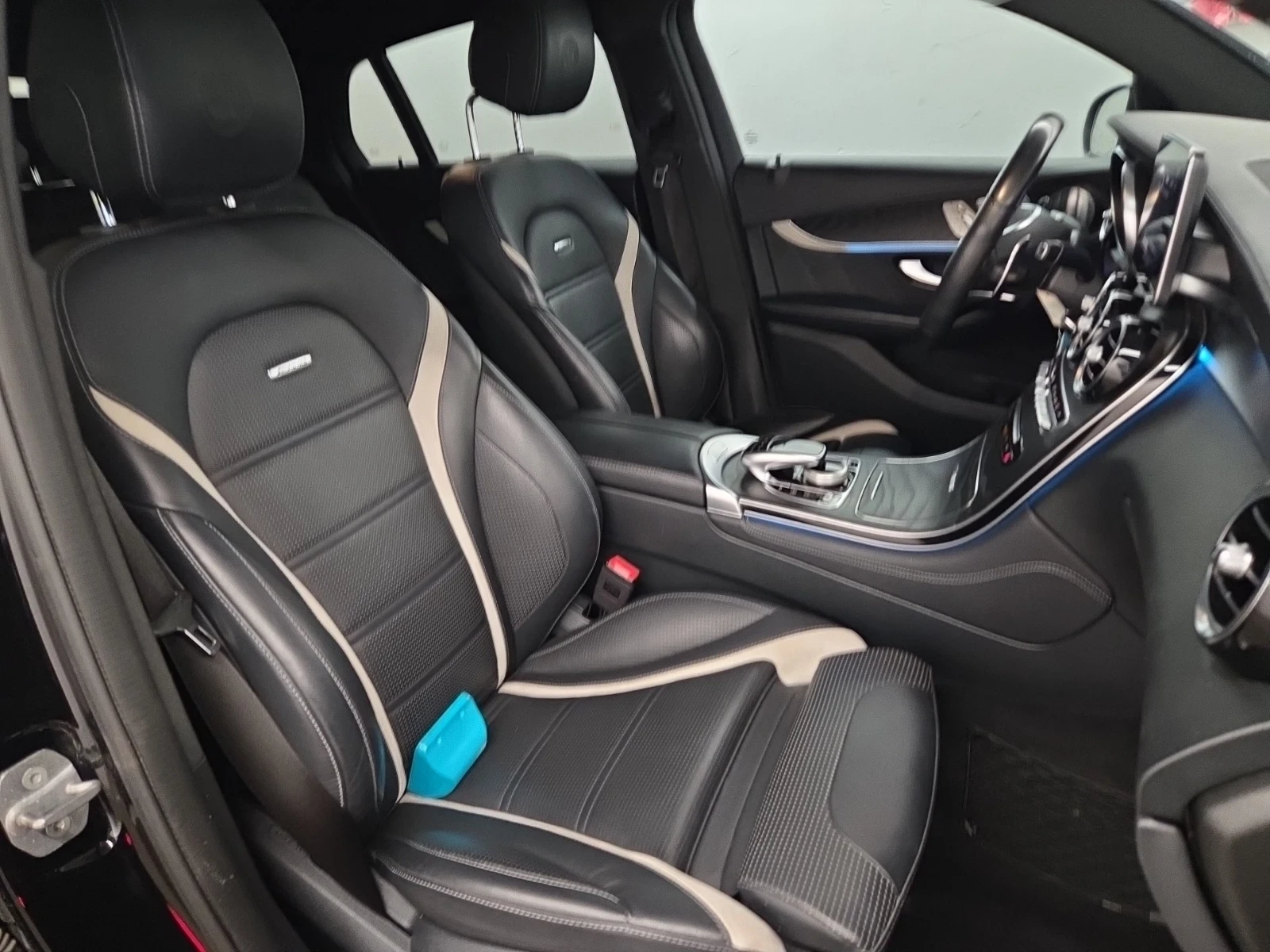 Mercedes-Benz GLC 63 AMG 360* BURMESTER* ПОДГРЕВ* ОБДУХВАНЕ* CARFAX , снимка 12 - Автомобили и джипове - 55252301