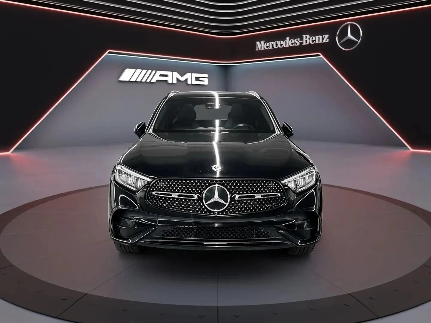 Mercedes-Benz GLC 300 4MATIC AMG PKG ЦЕНА ДО БЪЛГАРИЯ АВТОКРЕДИТ, снимка 2 - Автомобили и джипове - 55848327