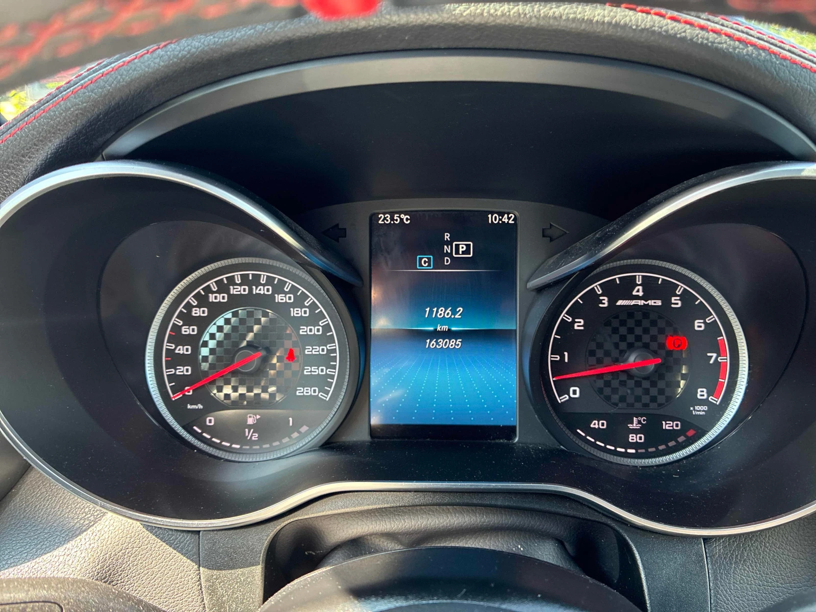 Mercedes-Benz GLC 43 AMG * АВТОКРЕДИТ * ГЛАВНО ПРЕДСТАВИТЕЛСТВО, снимка 9 - Автомобили и джипове - 55960270
