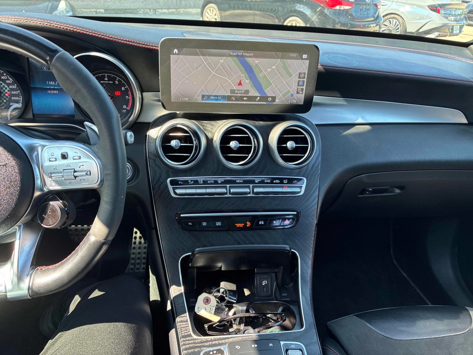 Mercedes-Benz GLC 43 AMG * АВТОКРЕДИТ * ГЛАВНО ПРЕДСТАВИТЕЛСТВО, снимка 10 - Автомобили и джипове - 55960270