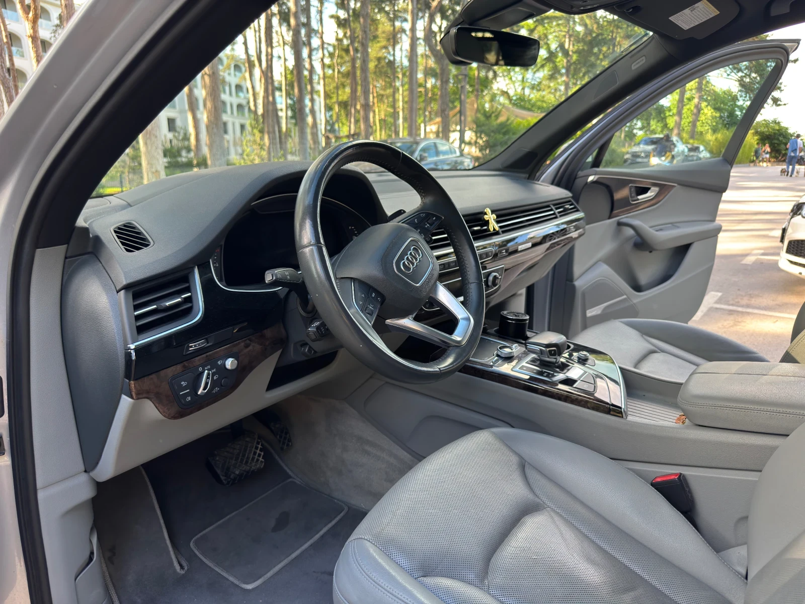 Audi Q7, снимка 5 - Автомобили и джипове - 56351416