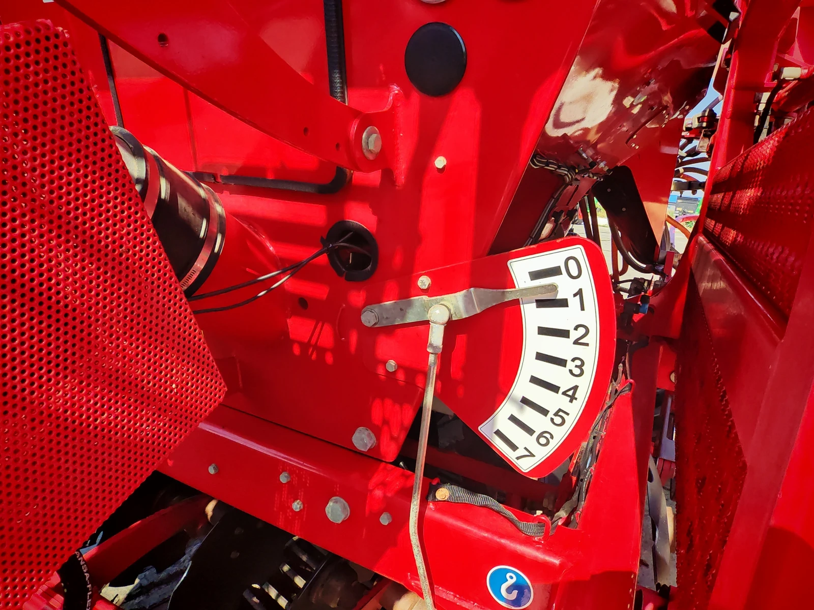  Horsch 4 DC     20 % | Mobile.bg   12