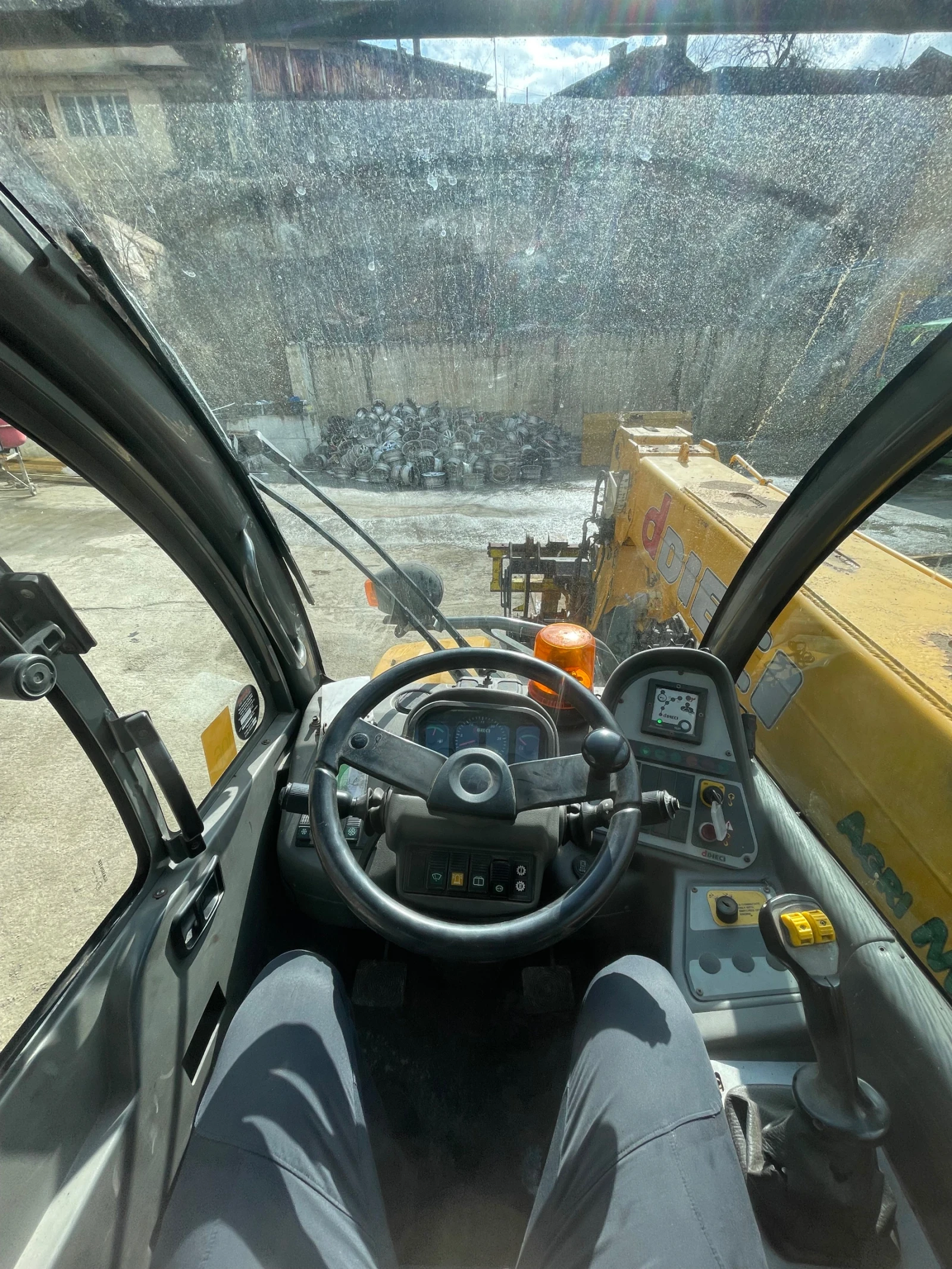 ������������ ������� Dieci | Mobile.bg � ����������� 11