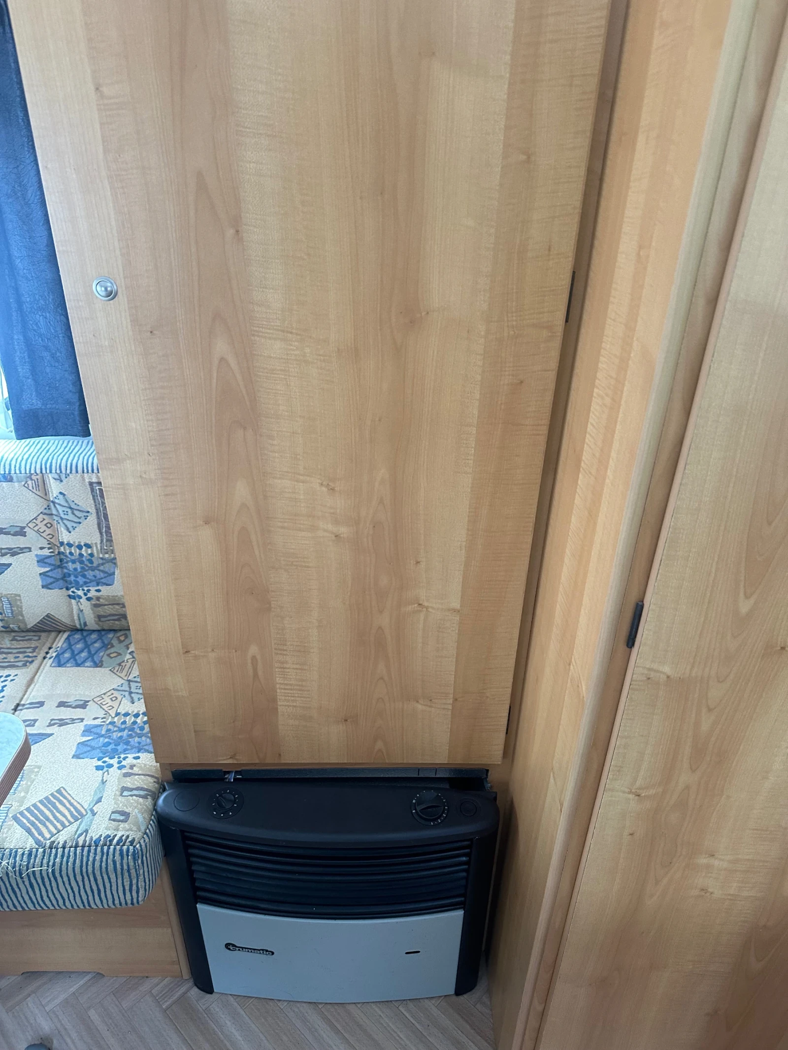 Каравана Burstner 435st sport Artstep - изображение 9