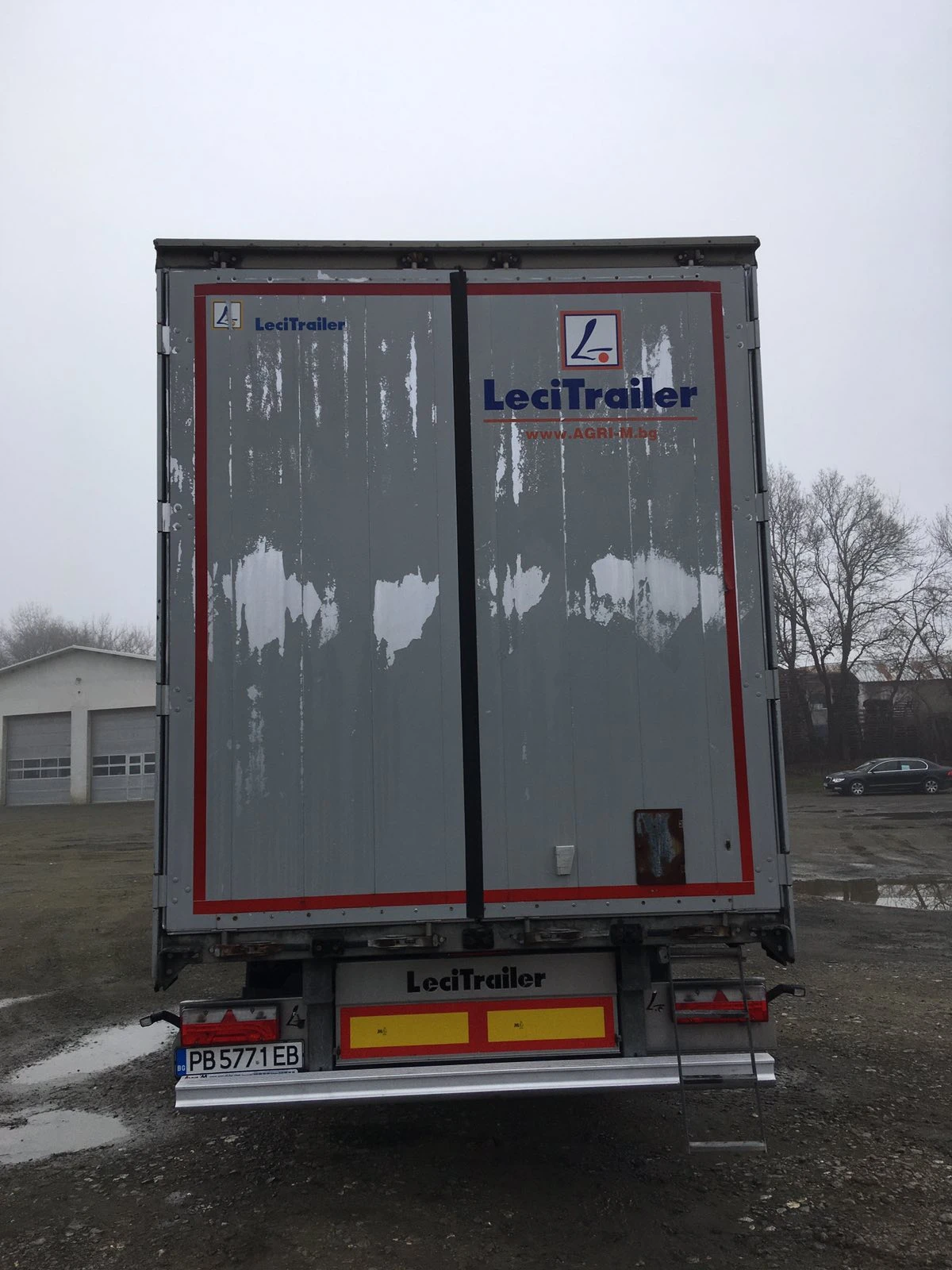 ����������� LeciTrailer | Mobile.bg � ����������� 4