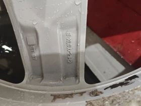 Гуми с джанти Pirelli 295/40R21, снимка 7