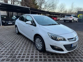 Opel Astra 1.4T Enjoy, снимка 3