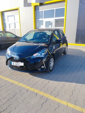 Обява за продажба на Toyota Yaris 1.5 Hybrid, automatic, в гаранция ~21 900 лв. - изображение 1
