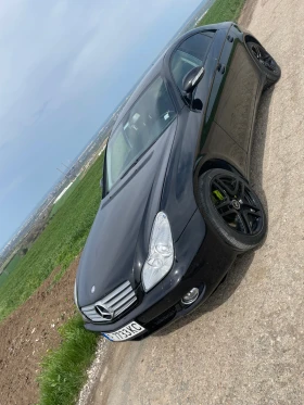     Mercedes-Benz CLS 320