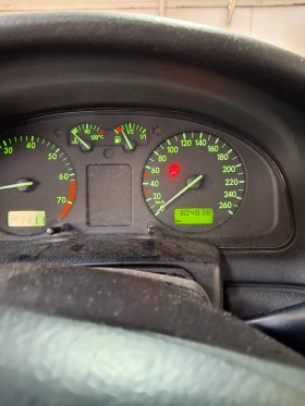 VW Passat - 2000 € / 3911.66 лв. - 99483460 9