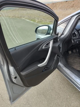 Opel Astra 1.7 cdti Cosmo Sports Tourer - 4090 € / 7999.34 лв. - 65180868 15