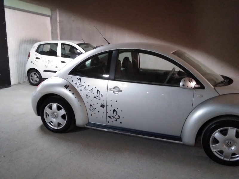 VW New beetle, снимка 4 - Автомобили и джипове - 46390363