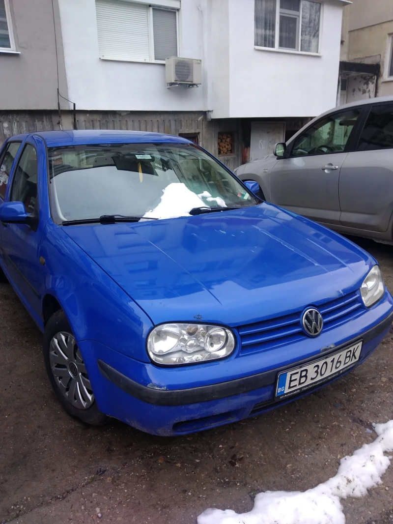 VW Golf, снимка 1 - Автомобили и джипове - 48234955