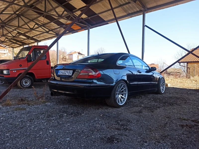 Mercedes-Benz CLK 270, снимка 2 - Автомобили и джипове - 48576941