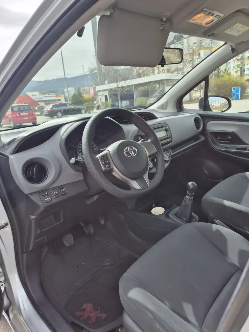 Toyota Yaris, снимка 4 - Автомобили и джипове - 49534076