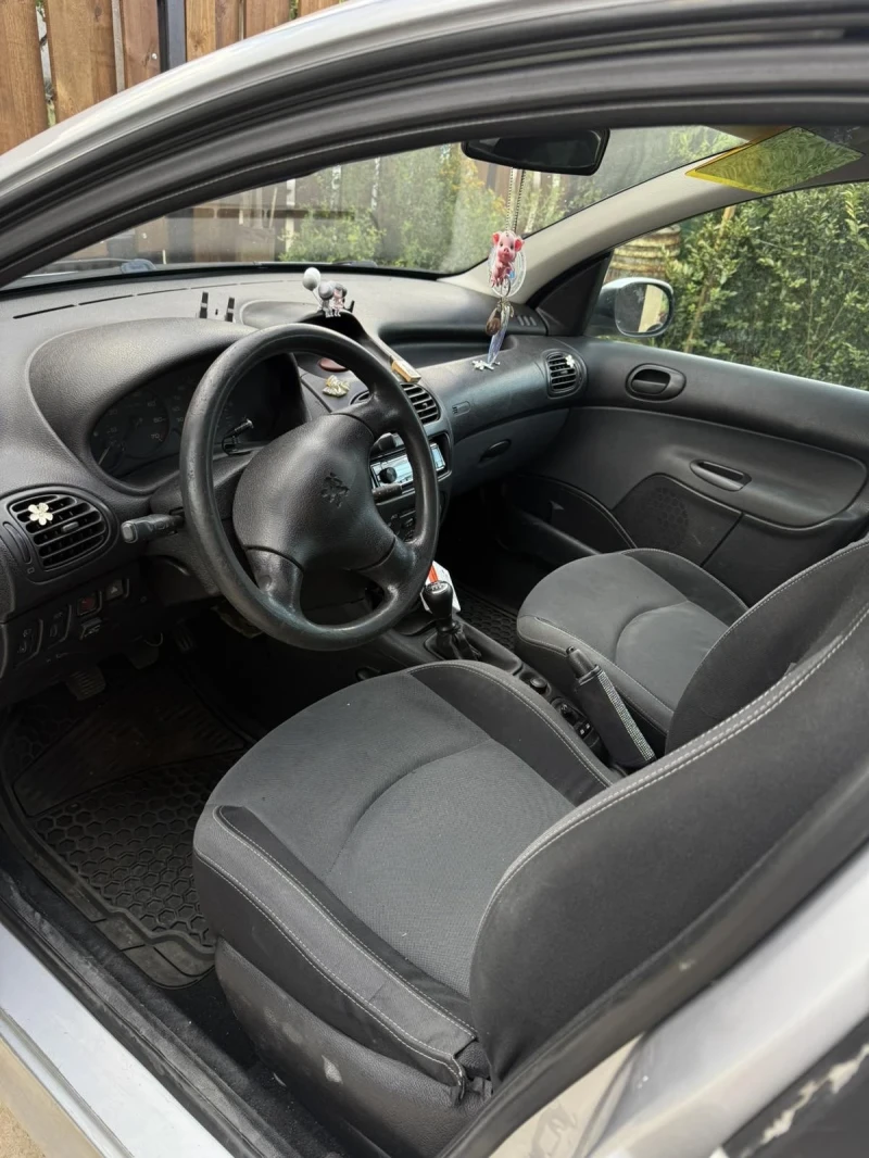 Peugeot 206, снимка 2 - Автомобили и джипове - 52032436
