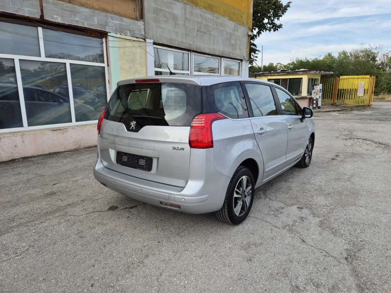 Peugeot 5008 1.6HDI АВТОМАТ 7МЕСТА ITALY, снимка 5 - Автомобили и джипове - 51620549