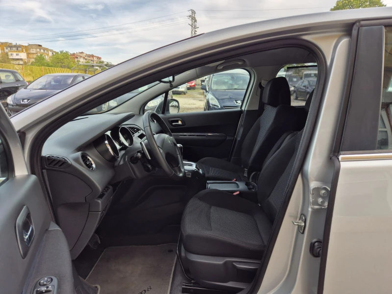 Peugeot 5008 1.6HDI АВТОМАТ 7МЕСТА ITALY, снимка 10 - Автомобили и джипове - 51620549