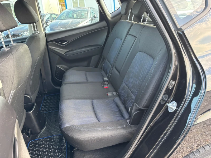 Hyundai Ix20 1.4-90кс, AC, снимка 10 - Автомобили и джипове - 52120899