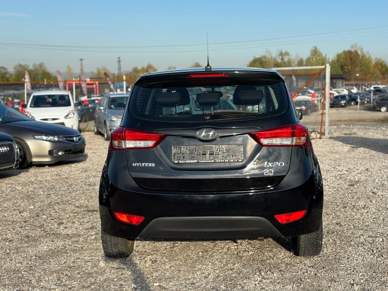 Hyundai Ix20 1.4-90кс, AC, снимка 7 - Автомобили и джипове - 52120899