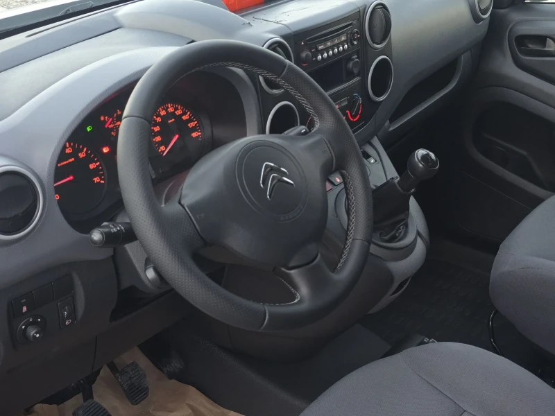 Citroen Berlingo 1.6HDi/euro6, снимка 11 - Автомобили и джипове - 52631937