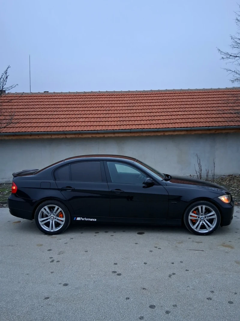 BMW 320 320d, снимка 5 - Автомобили и джипове - 52943251