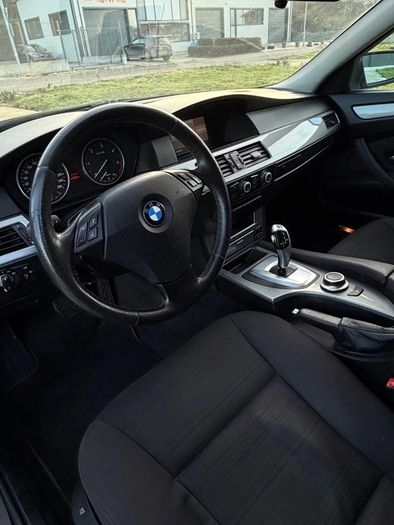 BMW 525 Facelift, снимка 7 - Автомобили и джипове - 53273457