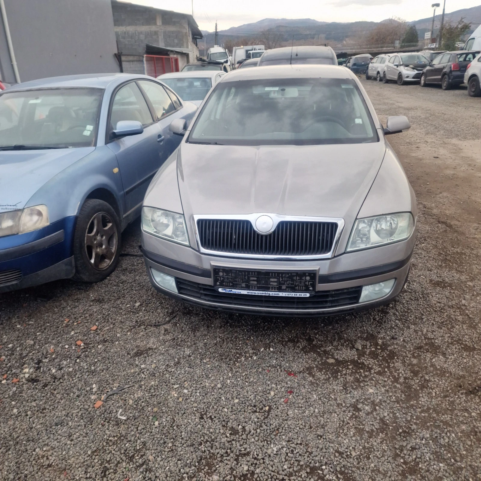 Skoda Octavia 1.6i, снимка 1